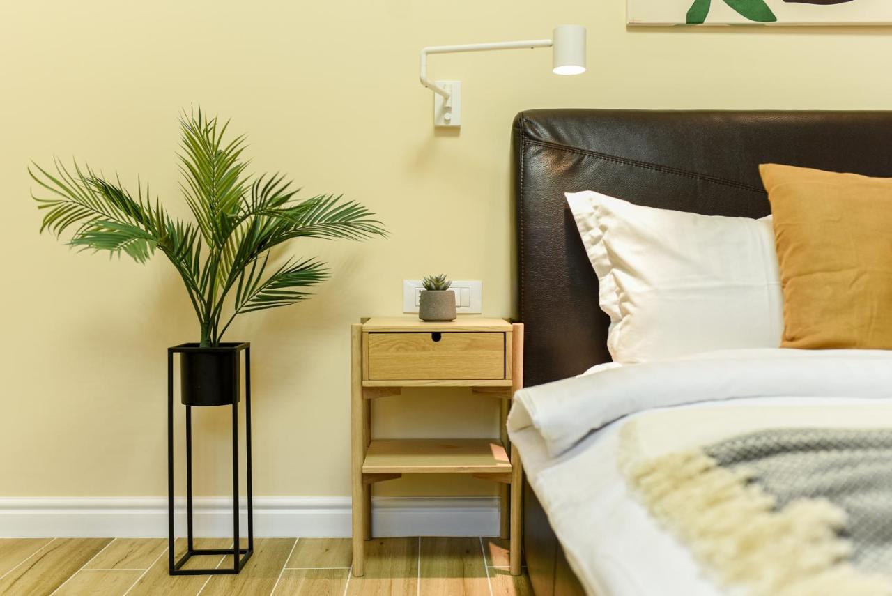 Green Leafy Brasov - Ideal 2 Bedroom Apartment Ngoại thất bức ảnh