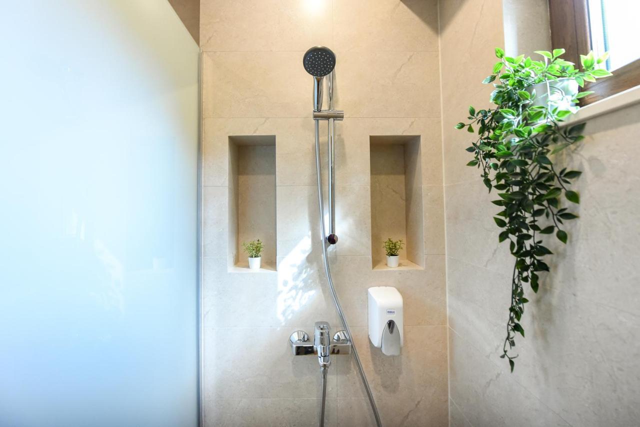Green Leafy Brasov - Ideal 2 Bedroom Apartment Ngoại thất bức ảnh