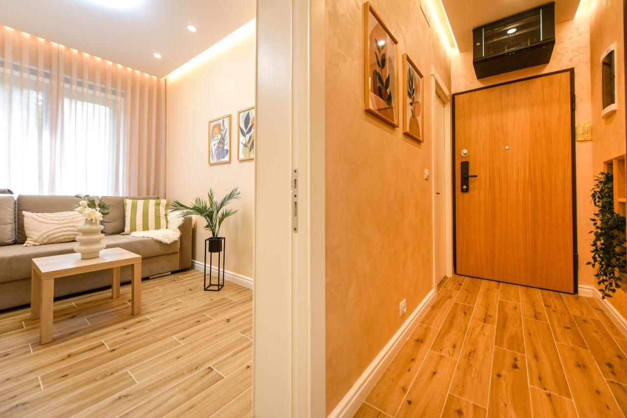 Green Leafy Brasov - Ideal 2 Bedroom Apartment Ngoại thất bức ảnh