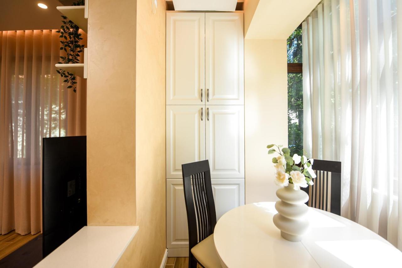 Green Leafy Brasov - Ideal 2 Bedroom Apartment Ngoại thất bức ảnh